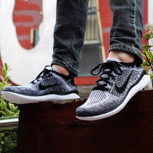 nike free rn flyknit 2018 oreo